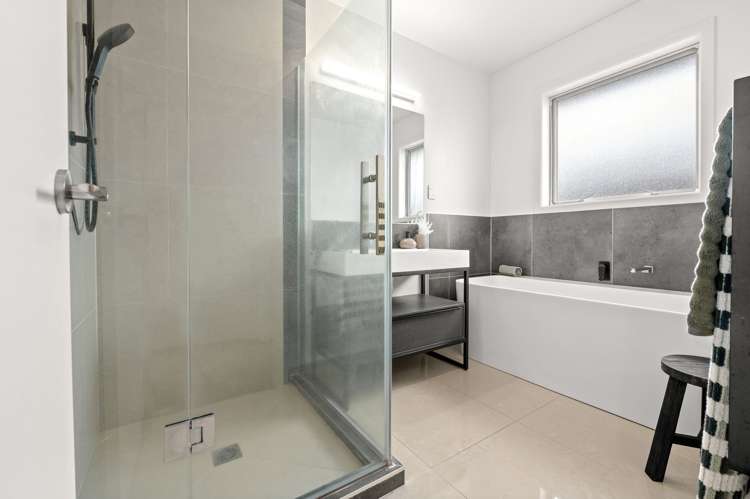 10 Paiaka Place Rototuna North_16