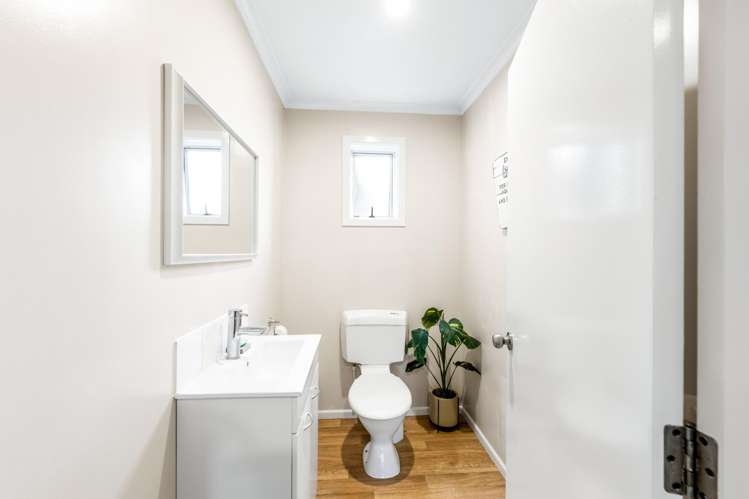 8 Anzac Lane Rolleston_18