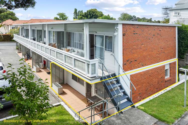 4/12 New Street Saint Marys Bay_13