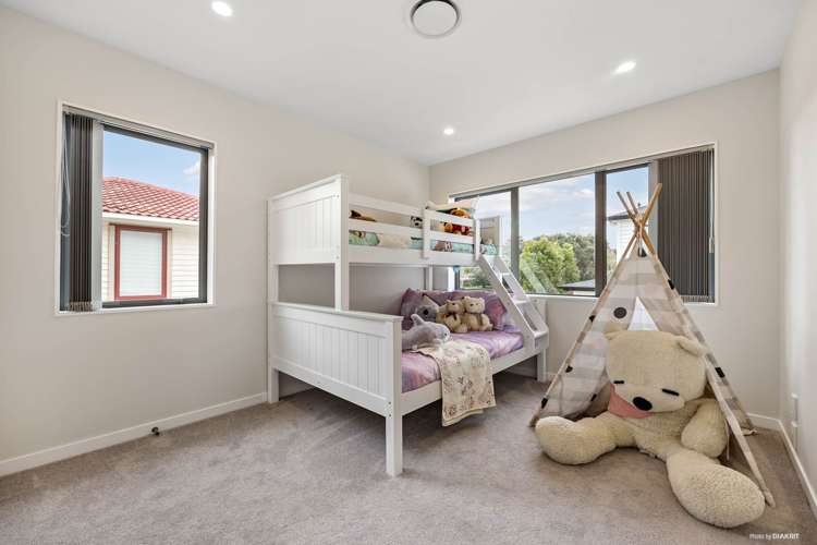 12a Sheridan Drive New Lynn_15