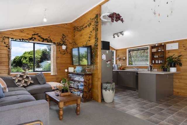 4 Koutunui Road Athenree_1