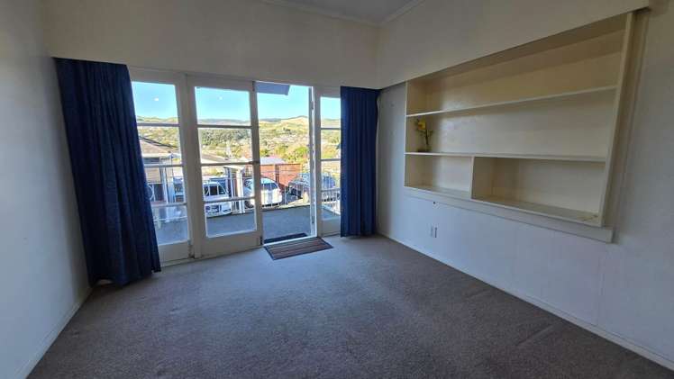  A/13 Romney Square Tawa_6