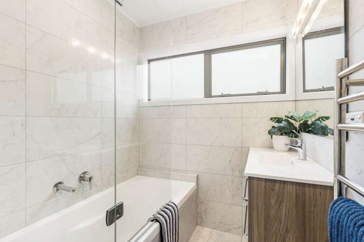 4 Captains Close Torbay_7