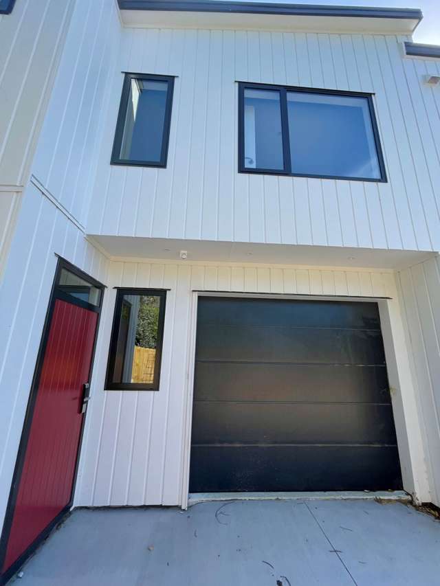 40B Nui Mana Place Te Atatu South_2