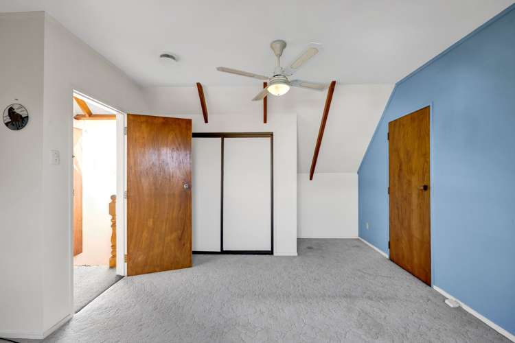 27 Tiverton Crescent Whalers Gate_21