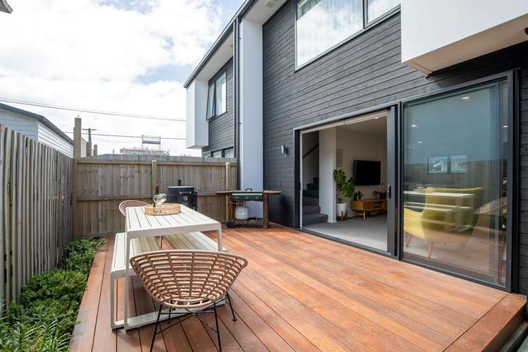 2/7 Nairn Street Spreydon_18