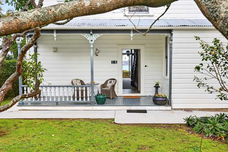 16 Jubilee Avenue Devonport_21