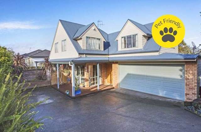 4 Bedrooms in Botany Downs