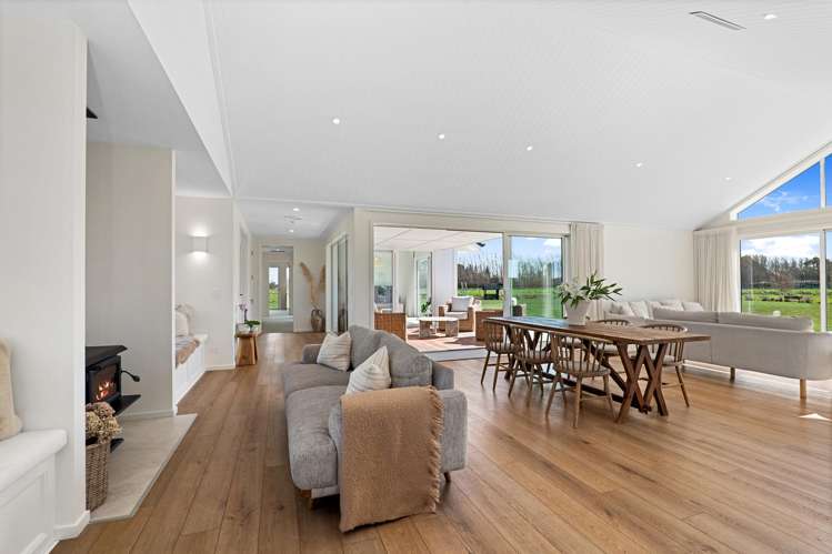 17 Tancreds Road Tai Tapu_11