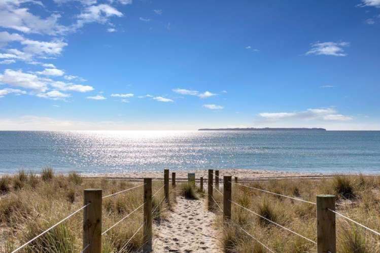 1046B Papamoa Beach Road_1