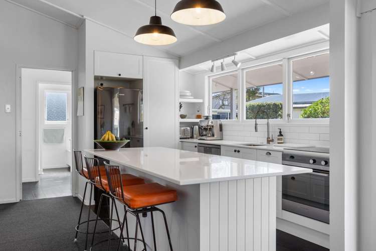 221 Levers Road Matua_5