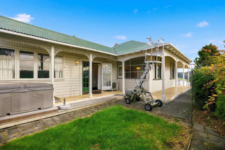 235 Kenmure Road Kenmure_16