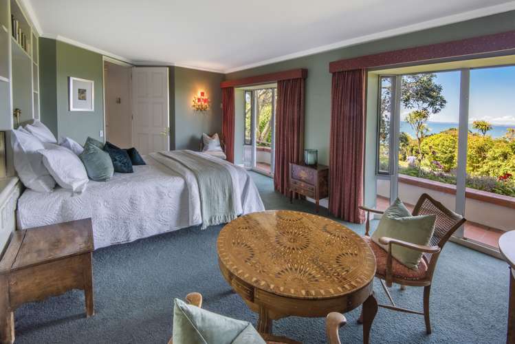 173 Beach Road Castor Bay_12