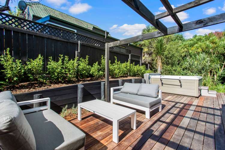 33a Luplau Crescent Cockle Bay_28