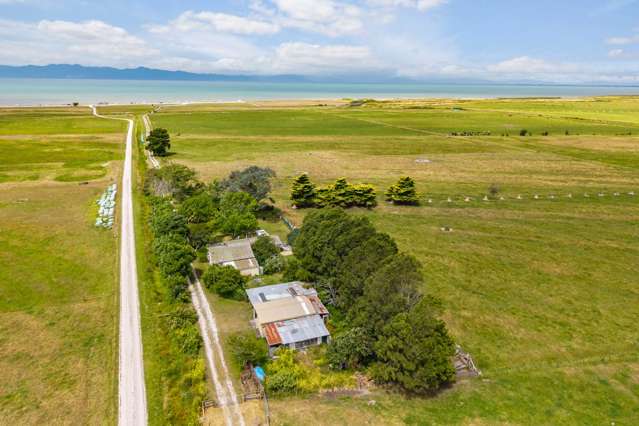 453 East Coast Road Kaiaua_3