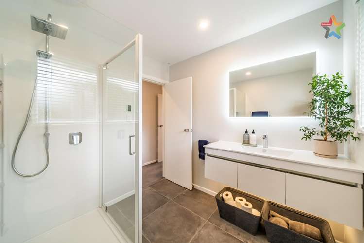 4/30 London Road Korokoro_17