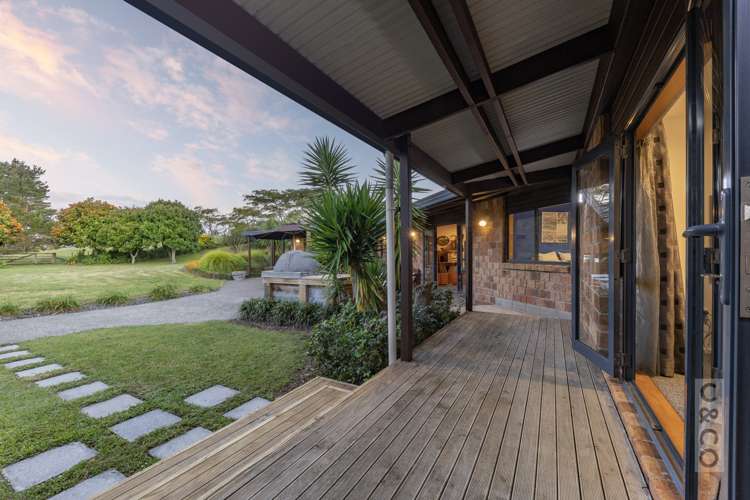 1226 State Highway 16 Waimauku_24