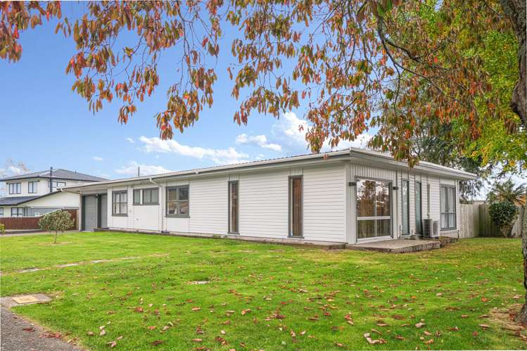 1 Walnut Place Owhata_12