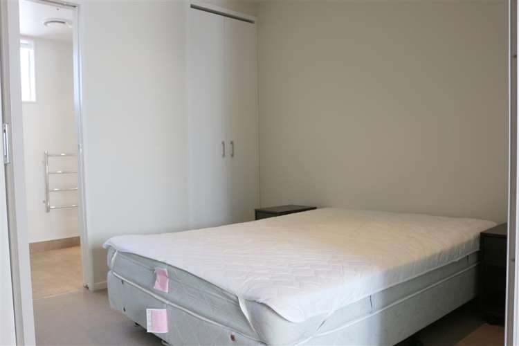 921/72-82 Taranaki Street 2185_6