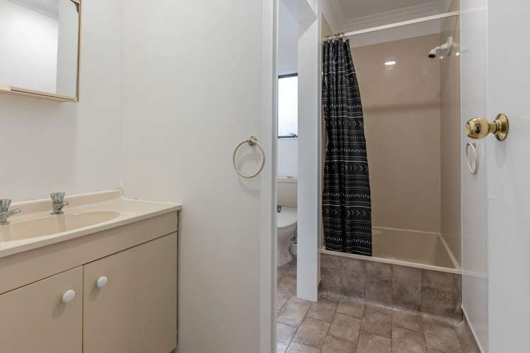 B/5 Landau Court Ashhurst_6