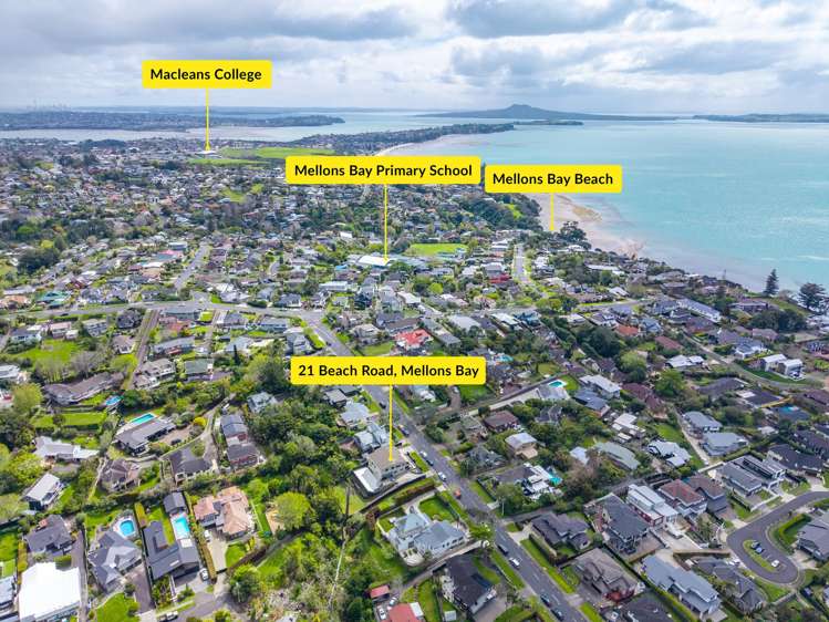 21 Beach Road Mellons Bay_37