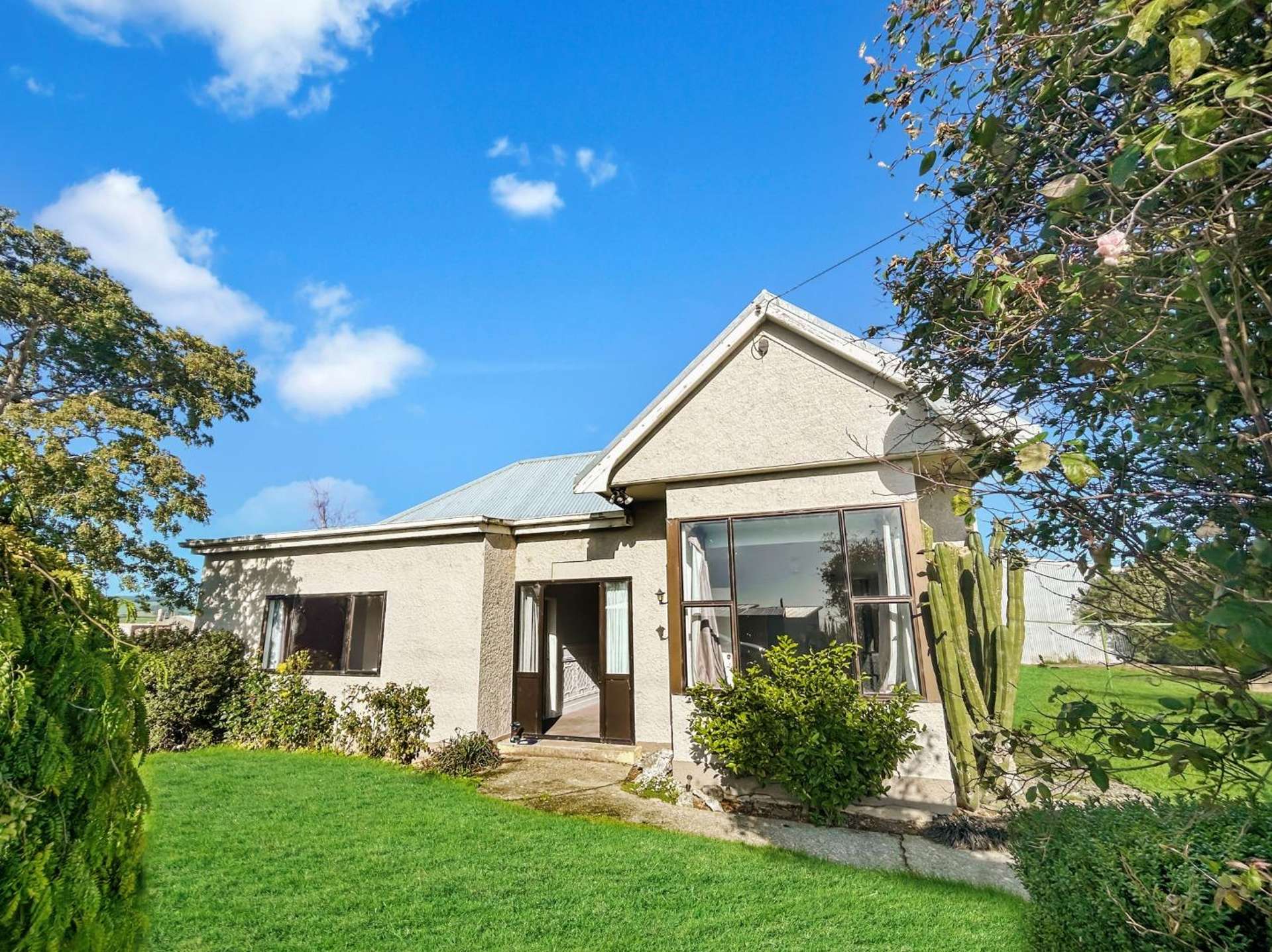 43 Cardigan Bay Road 10438_0