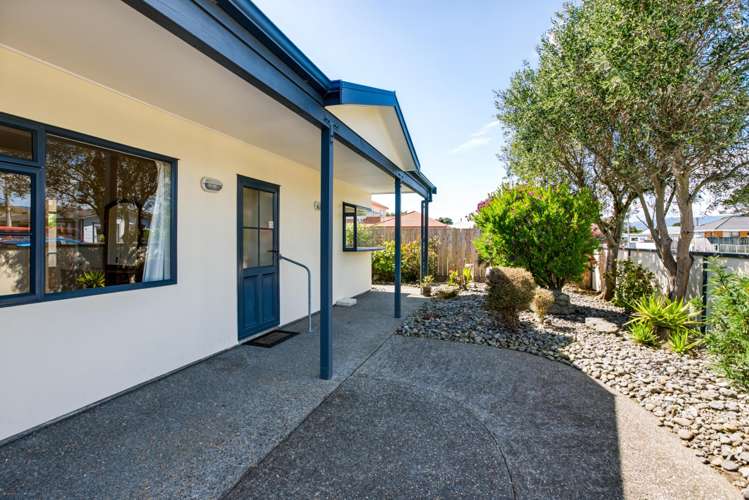 11a Te Kupe Road Paraparaumu Beach_22