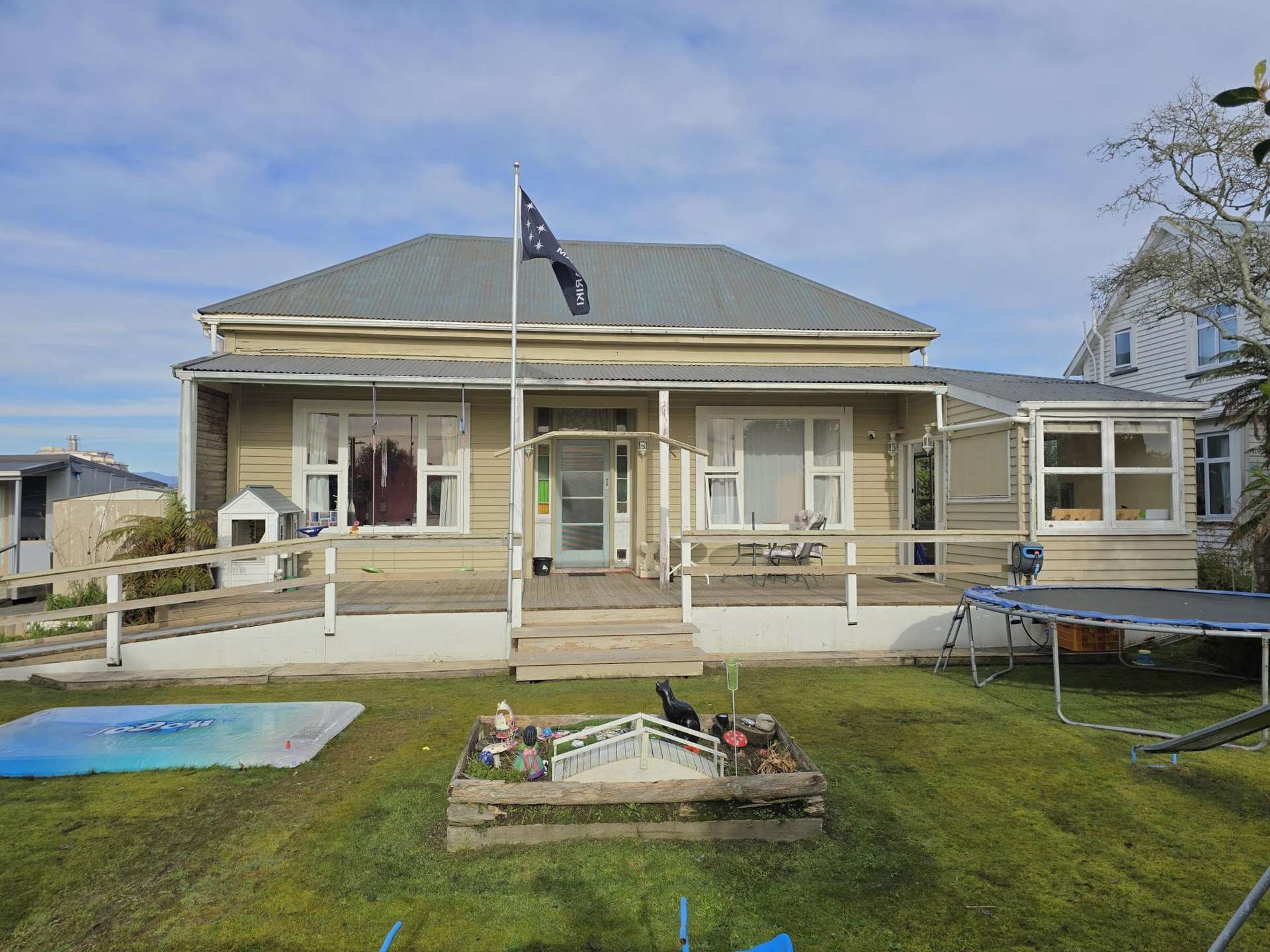 219 Hampden Street Hokitika_0