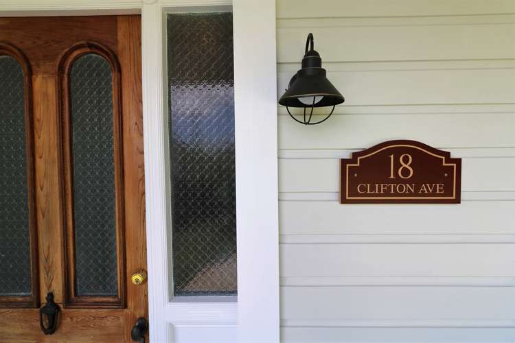 18 Clifton Avenue Carterton_23