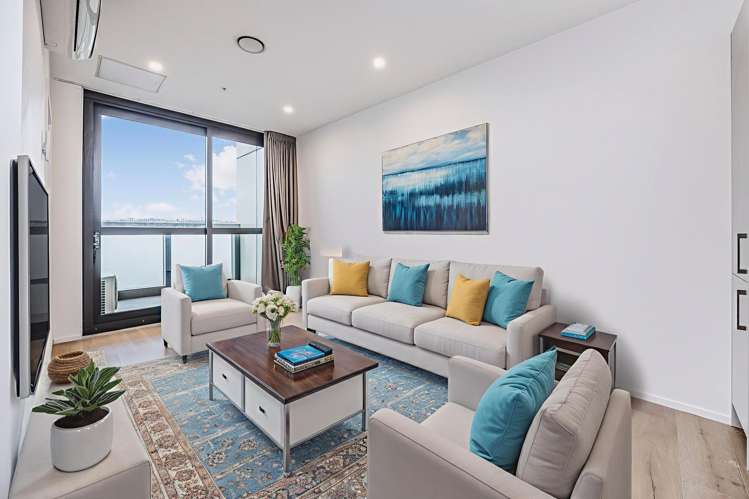 805/770A Great South Road_2