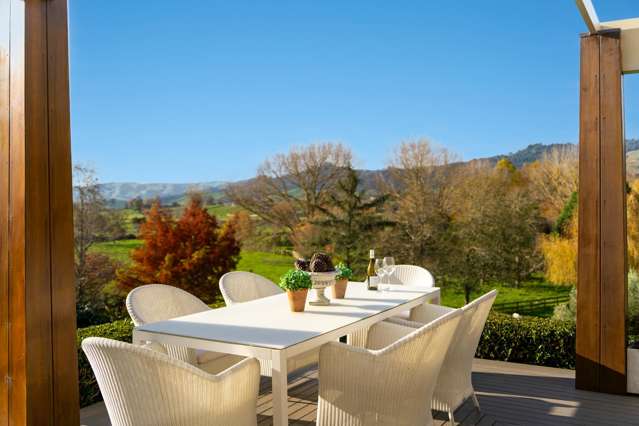Lifestyle near Cambridge - Price Reduced to Sell