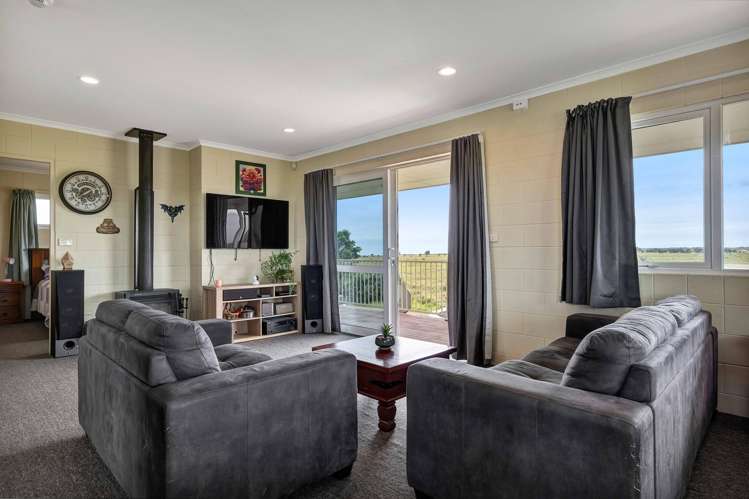 204a Tai Road Opunake_12