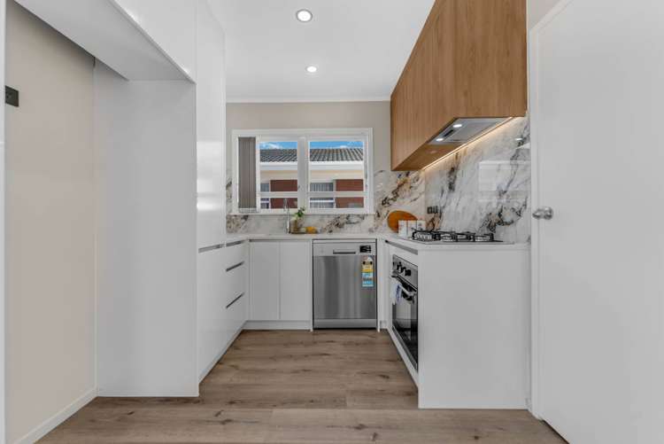 1/2 Lupton Road_4