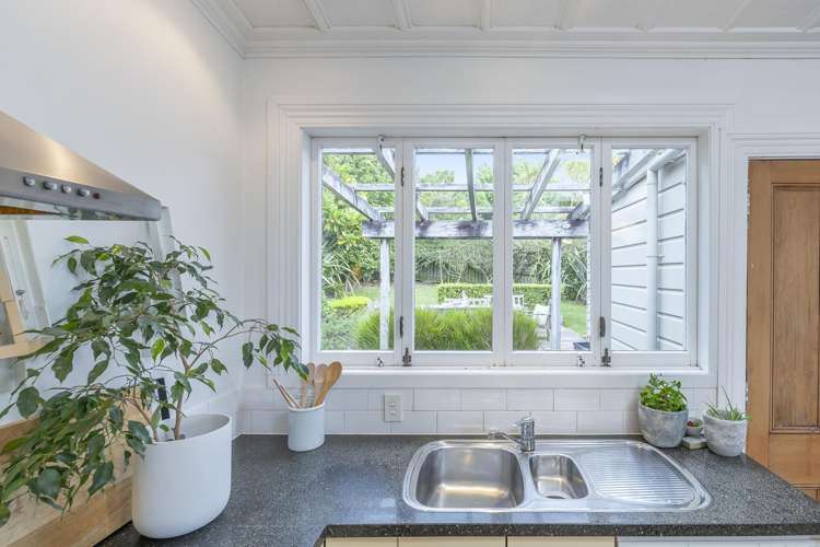 72 Crummer Road Grey Lynn_11