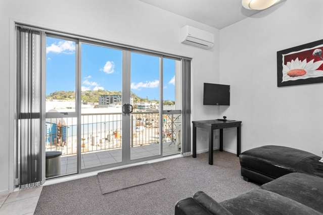 305/10 Flower Street Eden Terrace_3