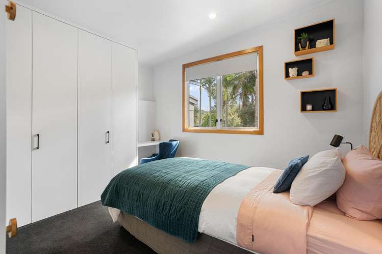 17 Governors Heights Whangamata_17