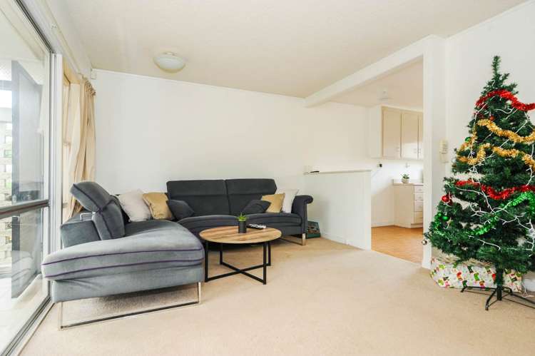 4/24 Shackleton Road Mount Eden_2