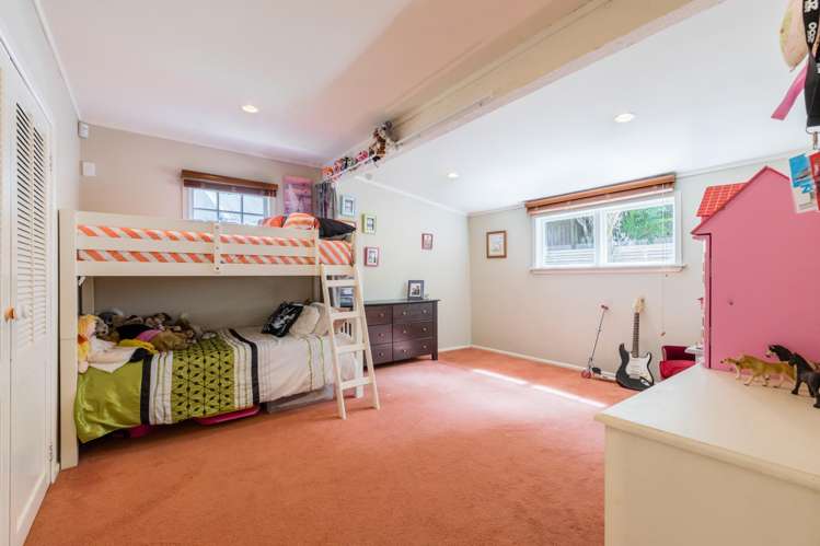 33 Warner Park Avenue Laingholm_6