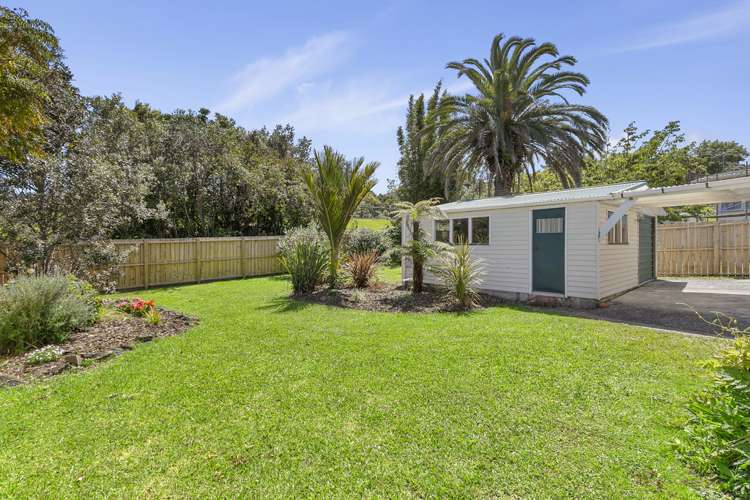 13 Ragley Street Titirangi_2