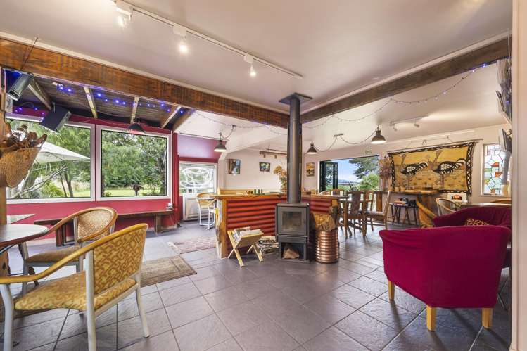 1 Harvey Street Waitati_12