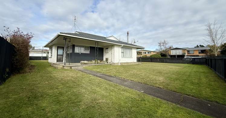 239 West Parkdale Street Tokoroa_20