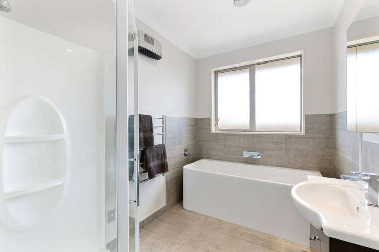 8 Overbury Crescent Rolleston_14