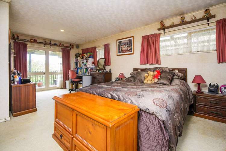 24 Toru Street Te Atatu Peninsula_11