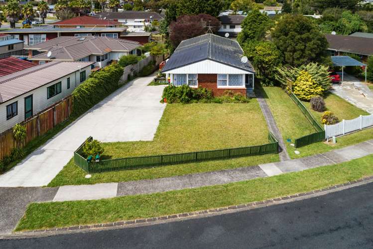 1/4 Roseburn Place Pakuranga_9