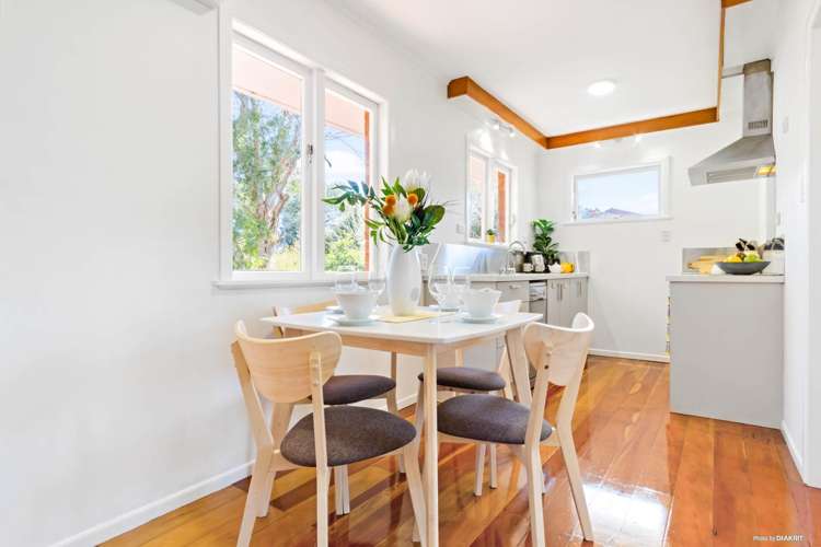 15 Hutchinson Avenue New Lynn_7