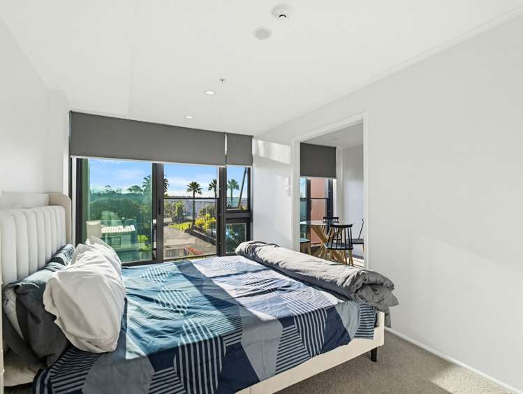 1E/30 Westward Ho Glen Eden_8
