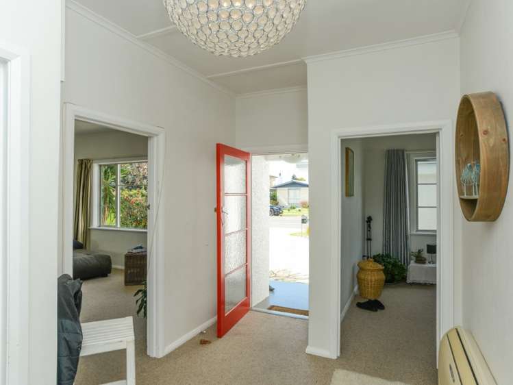 37 Harpham Street Taradale_14