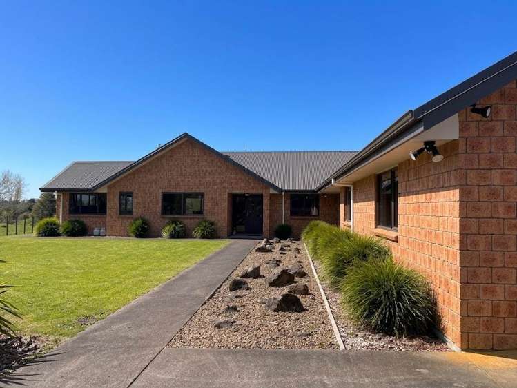 434 Clark and Denize Road_0