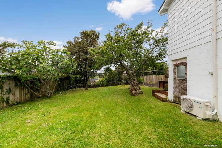 1/658 Beach Road Browns Bay_9