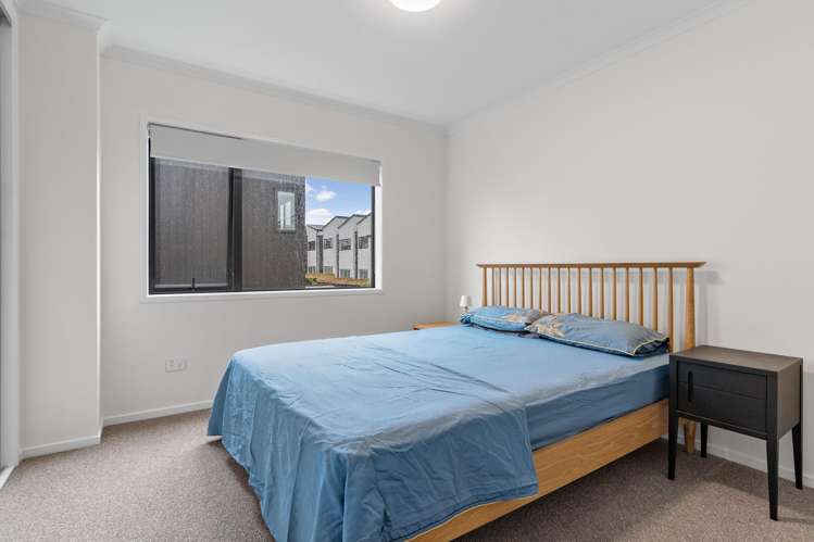 9 Oranga Drive Westgate_11